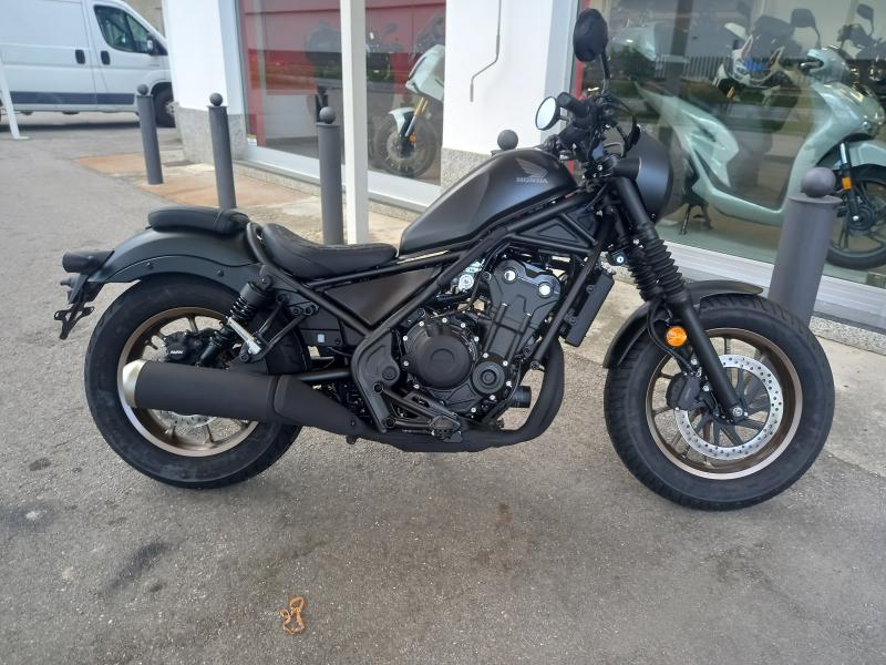 Honda CMX 500 REBEL
