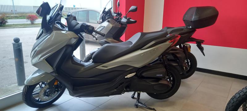 Honda FORZA 350 26 